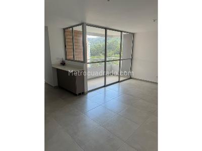 Apartamento de 3 alcobas en venta en Aves Maria, Sabaneta, 84 m² · foto 3 de 15