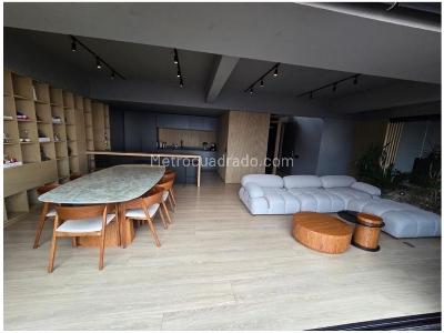 Apartamento de 1 alcoba en venta en Loma De Los Parra, Medellín, 349 m² · foto 3 de 20