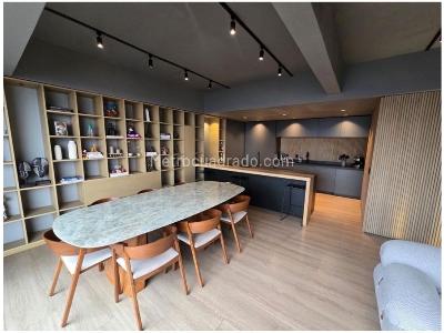 Apartamento de 1 alcoba en venta en Loma De Los Parra, Medellín, 349 m² · foto 5 de 20