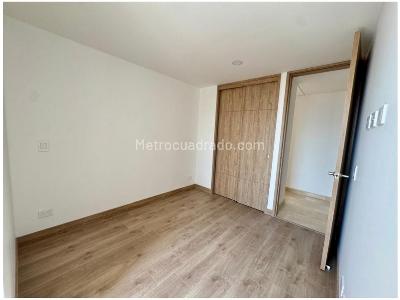 Apartamento de 3 alcobas en venta en Laureles, Medellín, 94 m² · foto 13 de 20