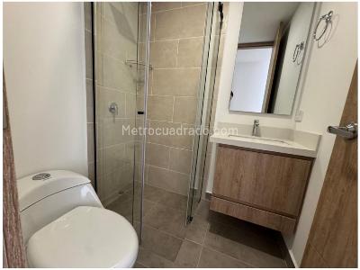 Apartamento de 3 alcobas en venta en Laureles, Medellín, 94 m² · foto 16 de 20