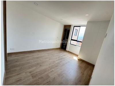 Apartamento de 3 alcobas en venta en Laureles, Medellín, 94 m² · foto 17 de 20