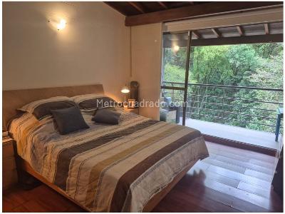 Casa en venta en Cumbres, Envigado · foto 2 de 20