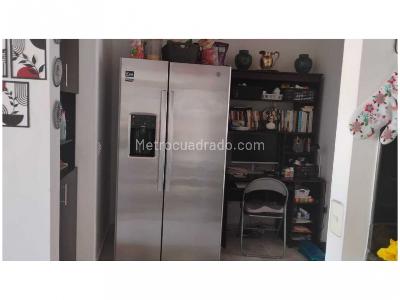 Apartamento de 3 alcobas en venta en La Castellana, Medellín, 100 m² · foto 7 de 15