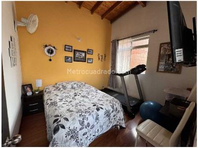 Apartamento de 3 alcobas en venta en La Castellana, Medellín, 100 m² · foto 11 de 15
