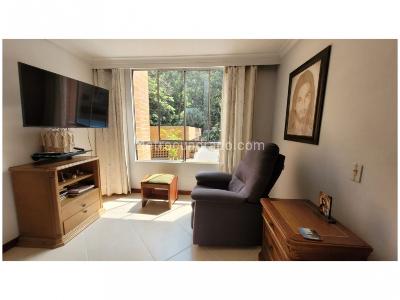 Apartamento de 4 alcobas en venta en Castropol, Medellín, 120 m² · foto 6 de 17