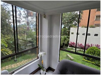 Apartamento de 4 alcobas en venta en San Lucas, Medellín, 144 m² · foto 2 de 15