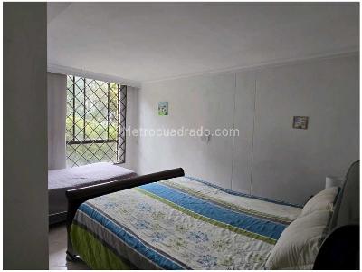 Apartamento de 4 alcobas en venta en San Lucas, Medellín, 144 m² · foto 5 de 15