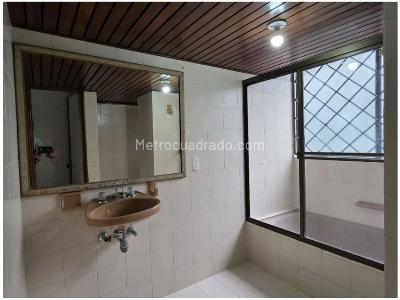 Apartamento de 4 alcobas en venta en San Lucas, Medellín, 144 m² · foto 6 de 15