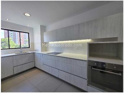 Apartamento de 3 alcobas en venta en Alejandria, Medellín, 193 m² · foto 8 de 19