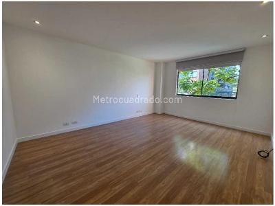 Apartamento de 3 alcobas en venta en Alejandria, Medellín, 193 m² · foto 11 de 19