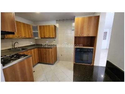 Apartamento de 3 alcobas en venta en La Concha, Medellín, 120 m² · foto 8 de 20