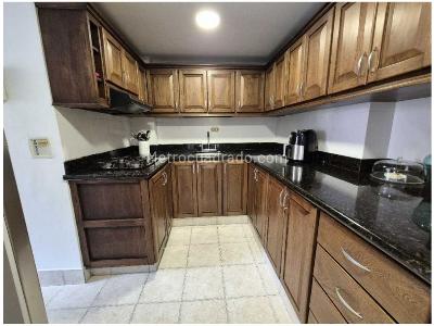 Apartamento de 4 alcobas en venta en La Concha, Medellín, 130 m² · foto 6 de 20