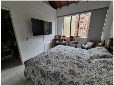 Apartamento de 4 alcobas en venta en La Concha, Medellín, 130 m² · foto 12 de 20