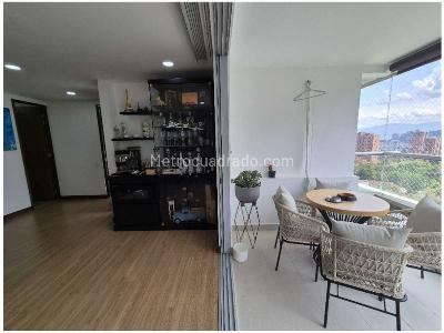 Apartamento de 2 alcobas en venta en Los Balsos, Medellín, 122 m² · foto 4 de 20