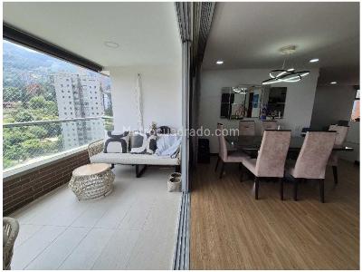 Apartamento de 2 alcobas en venta en Los Balsos, Medellín, 122 m² · foto 5 de 20