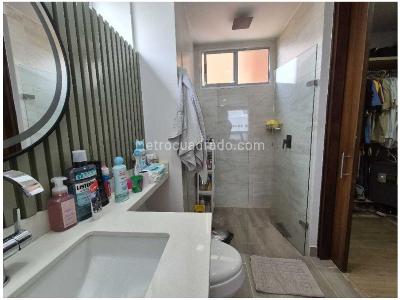 Apartamento de 2 alcobas en venta en Los Balsos, Medellín, 122 m² · foto 15 de 20