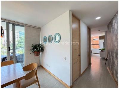 Apartamento de 3 alcobas en venta en Loma De Las Brujas, Envigado, 147 m² · foto 6 de 16