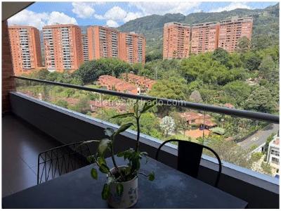 Apartamento de 3 alcobas en venta en Loma De Las Brujas, Envigado, 147 m² · foto 7 de 16