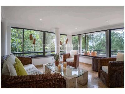 Apartamento de 4 alcobas en venta en San Lucas, Medellín, 578 m² · foto 6 de 8