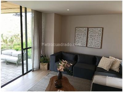Casa de 3 alcobas en venta en Alto Del Escobero, Envigado, 242 m² · foto 11 de 20