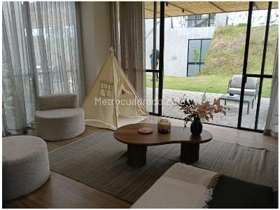 Casa de 3 alcobas en venta en Alto Del Escobero, Envigado, 242 m² · foto 14 de 20