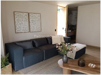 Casa de 3 alcobas en venta en Alto Del Escobero, Envigado, 242 m² · foto 16 de 20