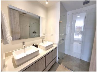 Apartamento en venta en Lalinde, Medellín · foto 8 de 20