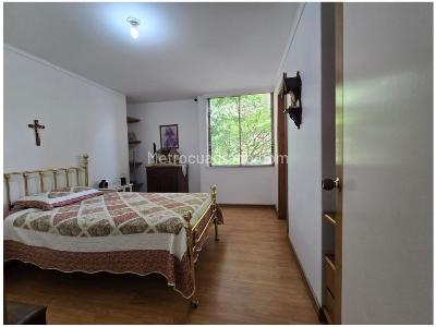 Apartamento de 5 alcobas en venta en Provenza, Medellín, 218 m² · foto 12 de 17