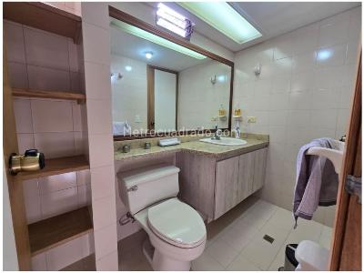 Apartamento de 5 alcobas en venta en Provenza, Medellín, 218 m² · foto 13 de 17