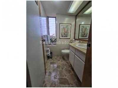 Apartamento de 5 alcobas en venta en Provenza, Medellín, 218 m² · foto 15 de 17