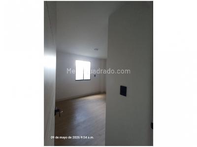 Apartamento de 4 alcobas en venta en Lalinde, Medellín, 154 m² · foto 8 de 14