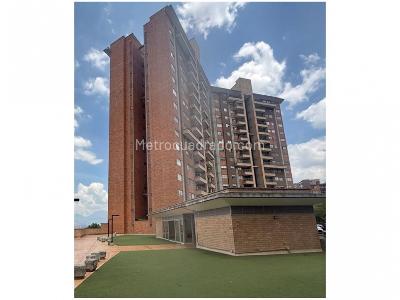 Apartamento de 3 alcobas en venta en Loma Del Escobero, Envigado, 134 m² · foto 18 de 20