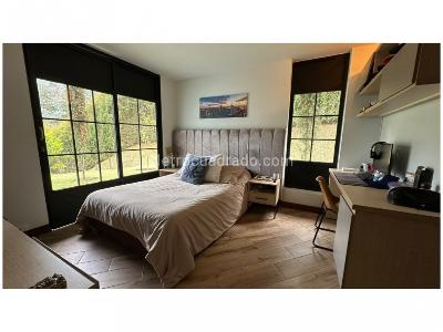 Casa de 3 alcobas en venta en Alto Del Escobero, Envigado, 360 m² · foto 14 de 20