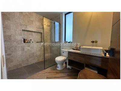 Casa de 3 alcobas en venta en Alto Del Escobero, Envigado, 360 m² · foto 18 de 20