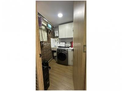 Apartamento de 2 alcobas en venta en Envigado, Envigado, 81 m² · foto 2 de 19
