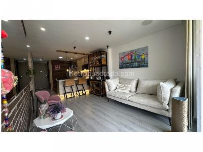 Apartamento de 2 alcobas en venta en Envigado, Envigado, 81 m² · foto 6 de 19