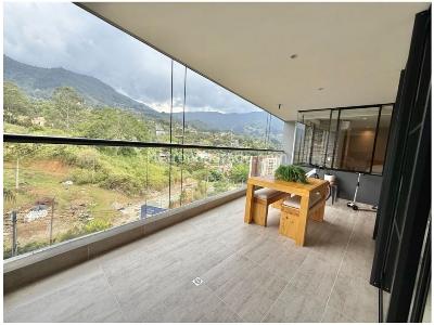 Apartamento en venta en Loma De Las Brujas, Envigado · foto 8 de 18