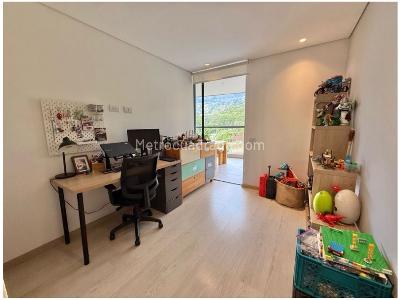 Apartamento en venta en Loma De Las Brujas, Envigado · foto 18 de 18