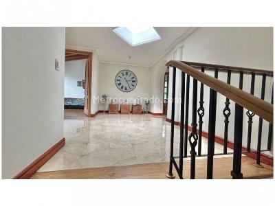 Casa de 4 alcobas en venta en San Lucas, Medellín, 373 m² · foto 11 de 20