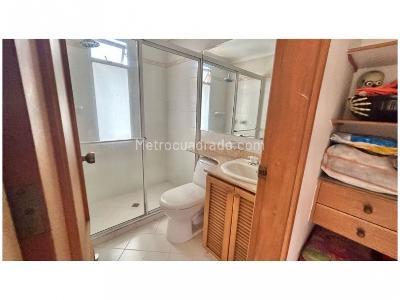 Casa de 4 alcobas en venta en San Lucas, Medellín, 373 m² · foto 13 de 20