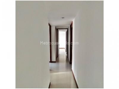 Apartamento en venta en Loma Del Chocho, Envigado · foto 7 de 18