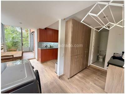 Apartamento de 3 alcobas en venta en Loma De Los Balsos, Medellín, 134 m² · foto 9 de 20
