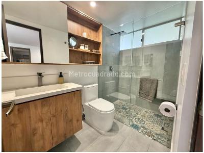 Apartamento de 3 alcobas en venta en Loma De Los Balsos, Medellín, 134 m² · foto 20 de 20
