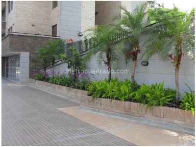 Apartaestudio en venta en El Poblado, Medellín, 60 m² · foto 11 de 20