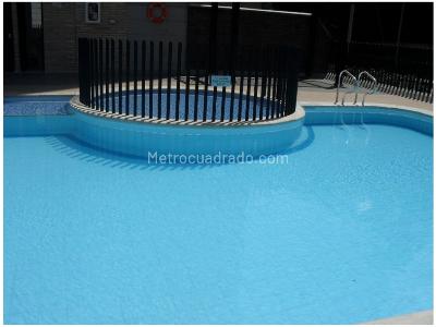 Apartaestudio en venta en El Poblado, Medellín, 60 m² · foto 12 de 20