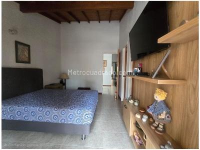 Casa de 3 alcobas en venta en La Cuenca, Envigado, 152 m² · foto 20 de 20