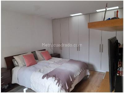 Apartamento de 3 alcobas en venta en San Patricio, Bogotá, 164 m² · foto 10 de 18
