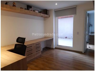 Apartamento de 3 alcobas en venta en San Patricio, Bogotá, 164 m² · foto 14 de 18