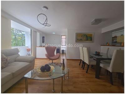Apartamento en venta en Loma De Los Bernal, Medellín · foto 6 de 20